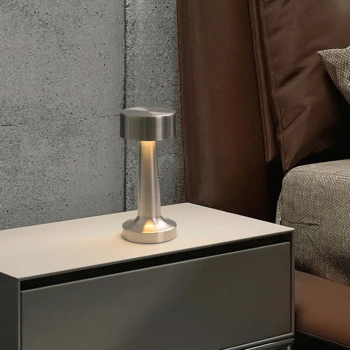 luminária de mesa,
abajur de mesa,
luminaria de mesa sem fio,
luminária de mesa escritório,
luminária mesa,
lampada de mesa,
luz de mesa,
abajur mesa,
abajur de mesa quarto,
luminaria para estudo,
luminária para escrivaninha,
luminária de mesa led,
luminaria escritorio,