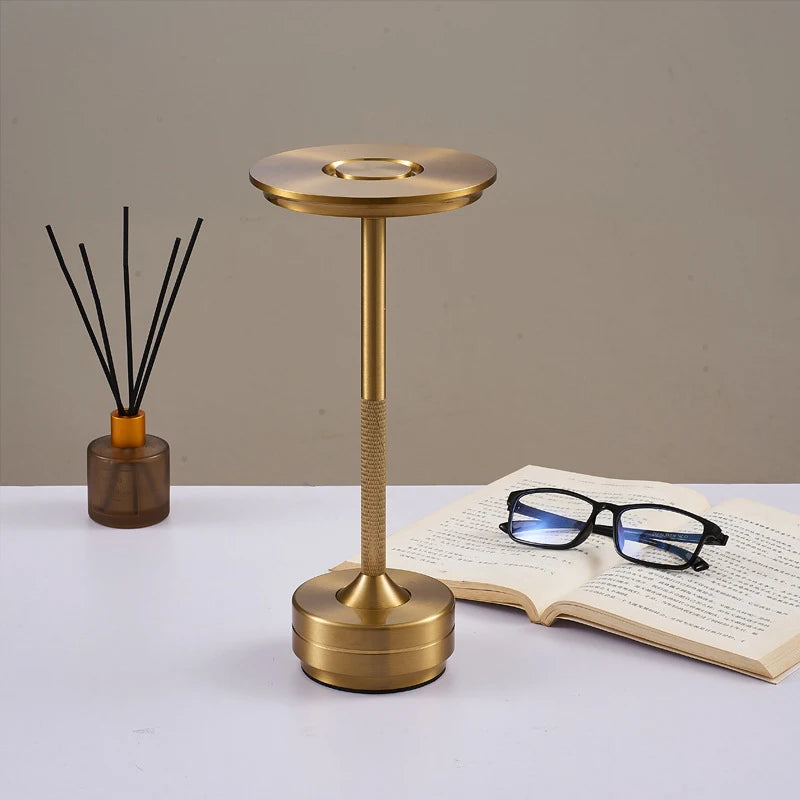 luminária de mesa,
abajur de mesa,
luminaria de mesa sem fio,
luminária de mesa escritório,
luminária mesa,
lampada de mesa,
luz de mesa,
abajur mesa,
abajur de mesa quarto,
luminaria para estudo,
luminária para escrivaninha,
luminária de mesa led,
luminaria escritorio,
abajur de mesa para sala,