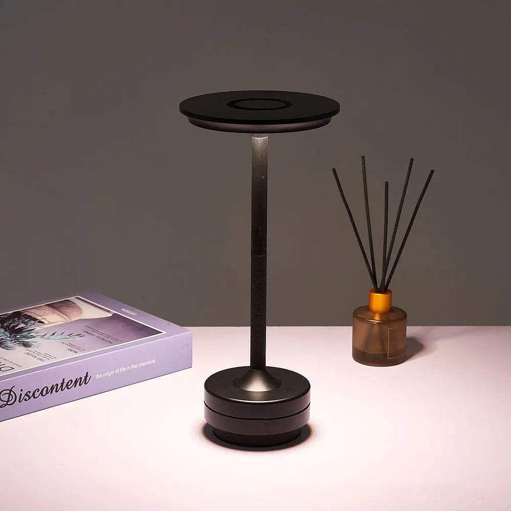 luminária de mesa,
abajur de mesa,
luminaria de mesa sem fio,
luminária de mesa escritório,
luminária mesa,
lampada de mesa,
luz de mesa,
abajur mesa,
abajur de mesa quarto,
luminaria para estudo,
luminária para escrivaninha,
luminária de mesa led,
luminaria escritorio,
abajur de mesa para sala,