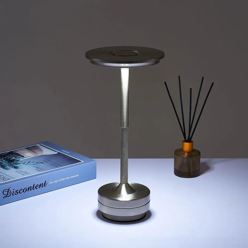 luminária de mesa,
abajur de mesa,
luminaria de mesa sem fio,
luminária de mesa escritório,
luminária mesa,
lampada de mesa,
luz de mesa,
abajur mesa,
abajur de mesa quarto,
luminaria para estudo,
luminária para escrivaninha,
luminária de mesa led,
luminaria escritorio,
abajur de mesa para sala,
