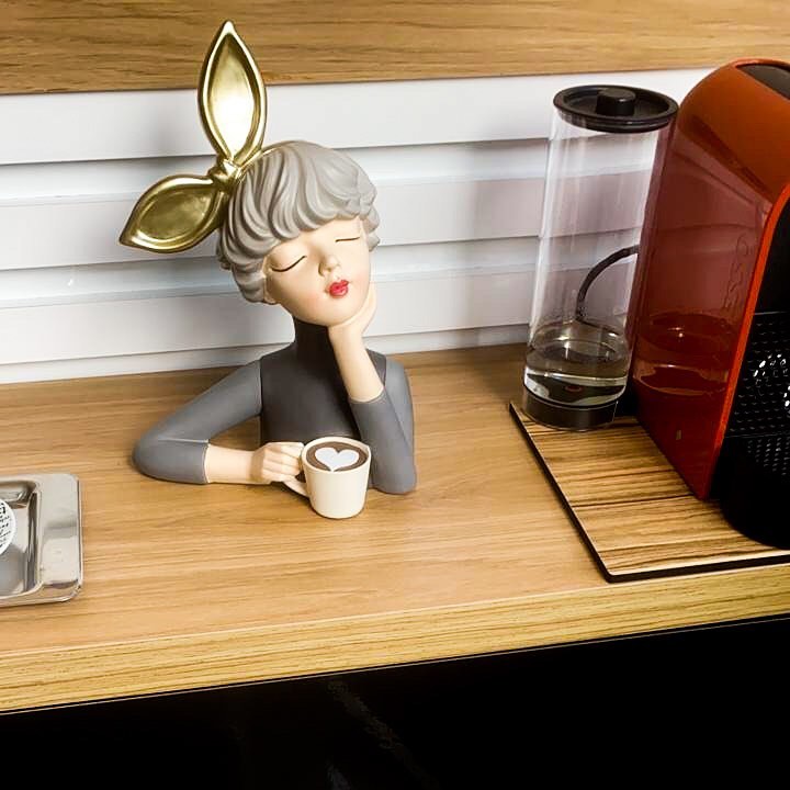 estatueta,
escultura,
decoração para casa,
decoração de sala,
decoração de quarto,
decoração organização,
Decoração de luxo,
decoração de interiores,
decoração,
estatuas decorativas,
estatuetas para decoração,
estatueta decorativa,
estatuetas,
escultura decorativa,